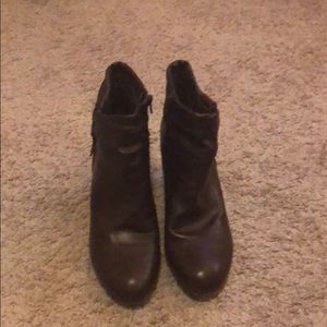 Brown ankle boots